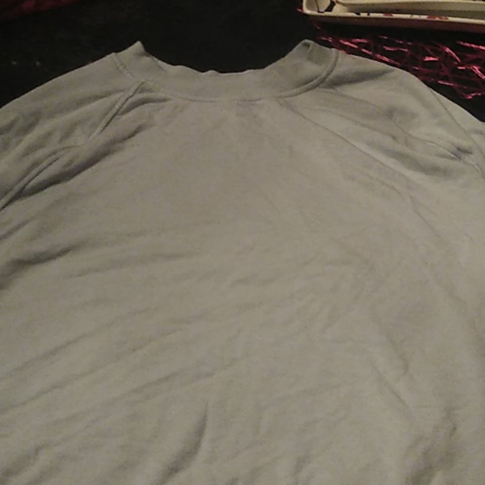 Long sleeve comfy shirt